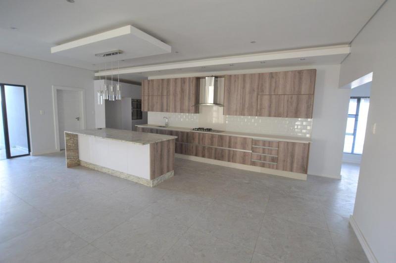 4 Bedroom Property for Sale in Heron Banks Golf Estate Free State